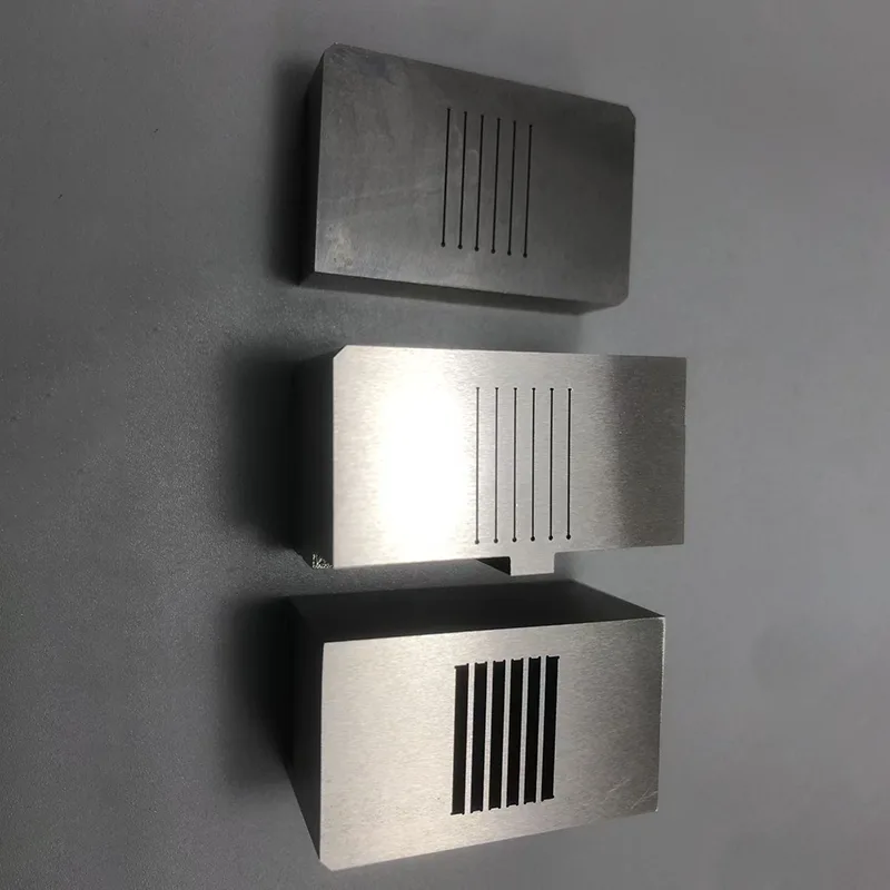 Metalen stempelen stansmes